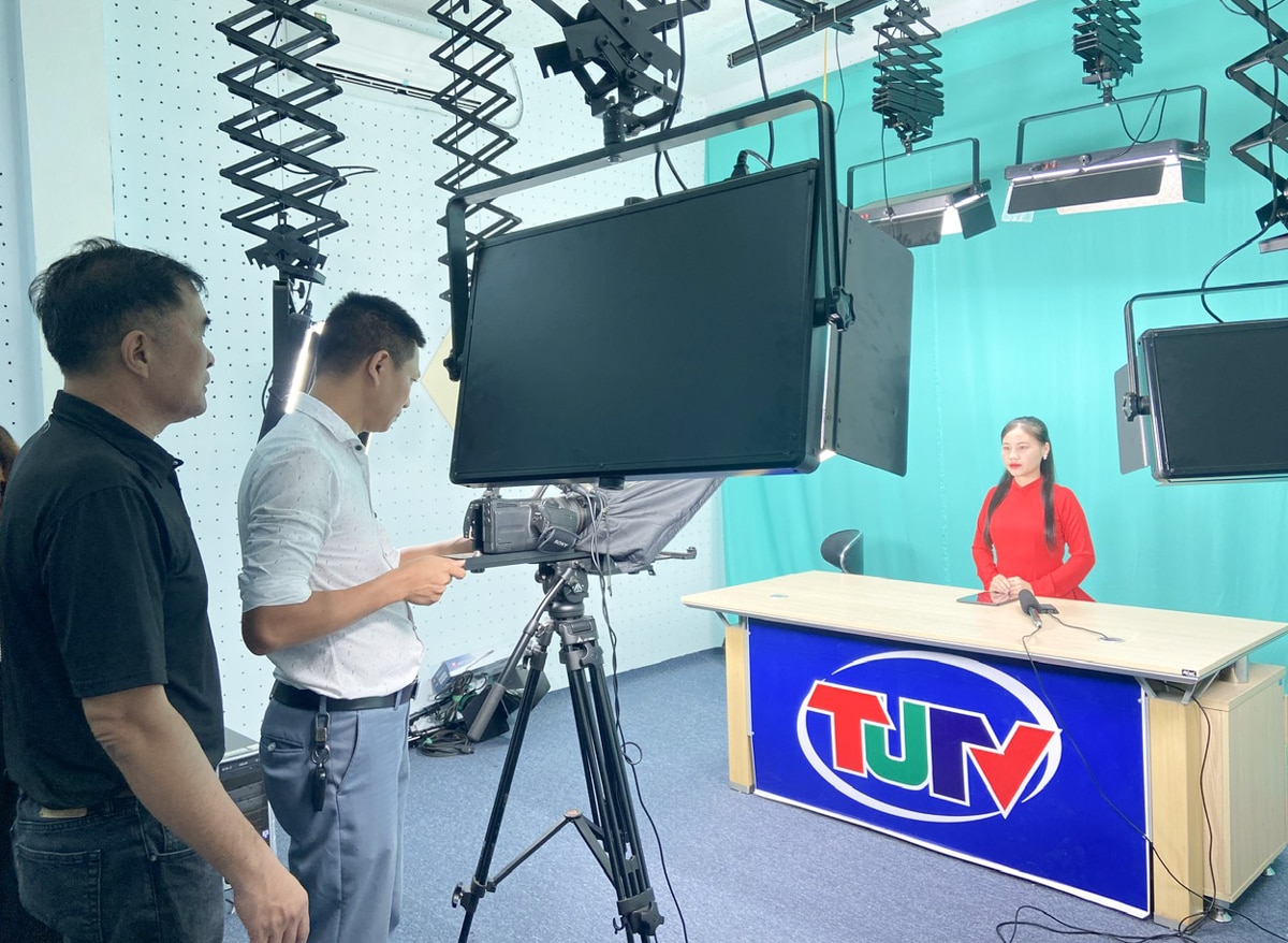 Phát huy vai trò của đội ngũ báo cáo viên, tuyên truyền viên